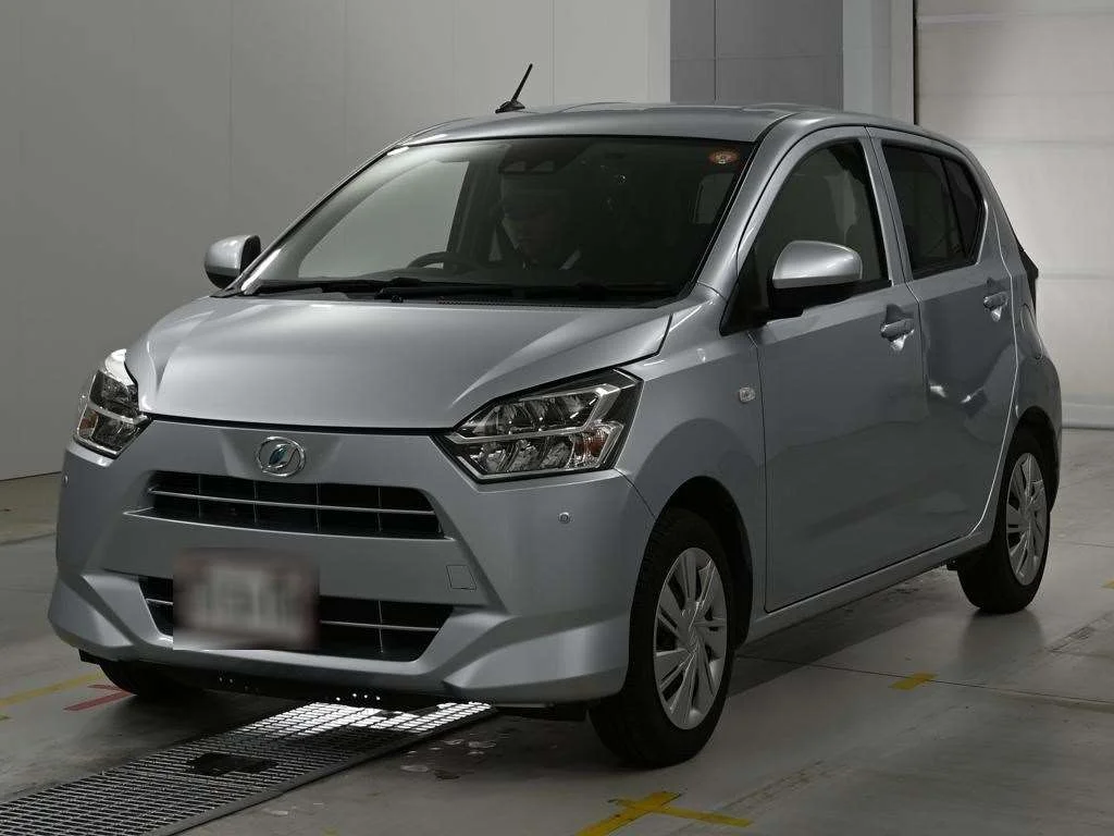 Daihatsu Mira e:S LA350S 2021